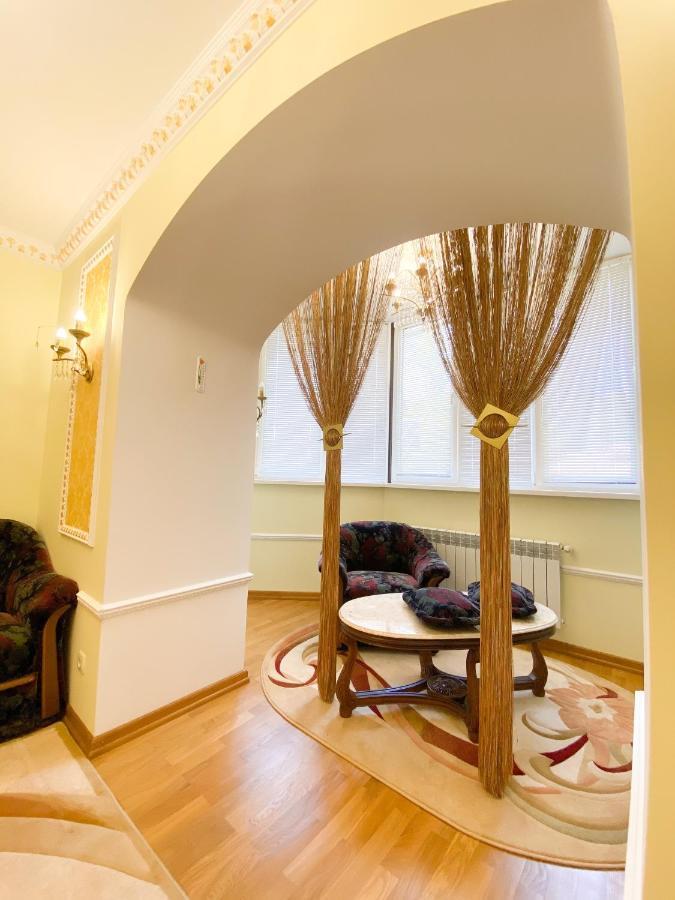 Петрос Family Hotel Jaremtsche Exterior foto
